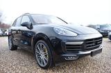 Porsche Cayenne Turbo Panorama AHK Sport Chrono Keramik - Porsche Cayenne Gebrauchtwagen
