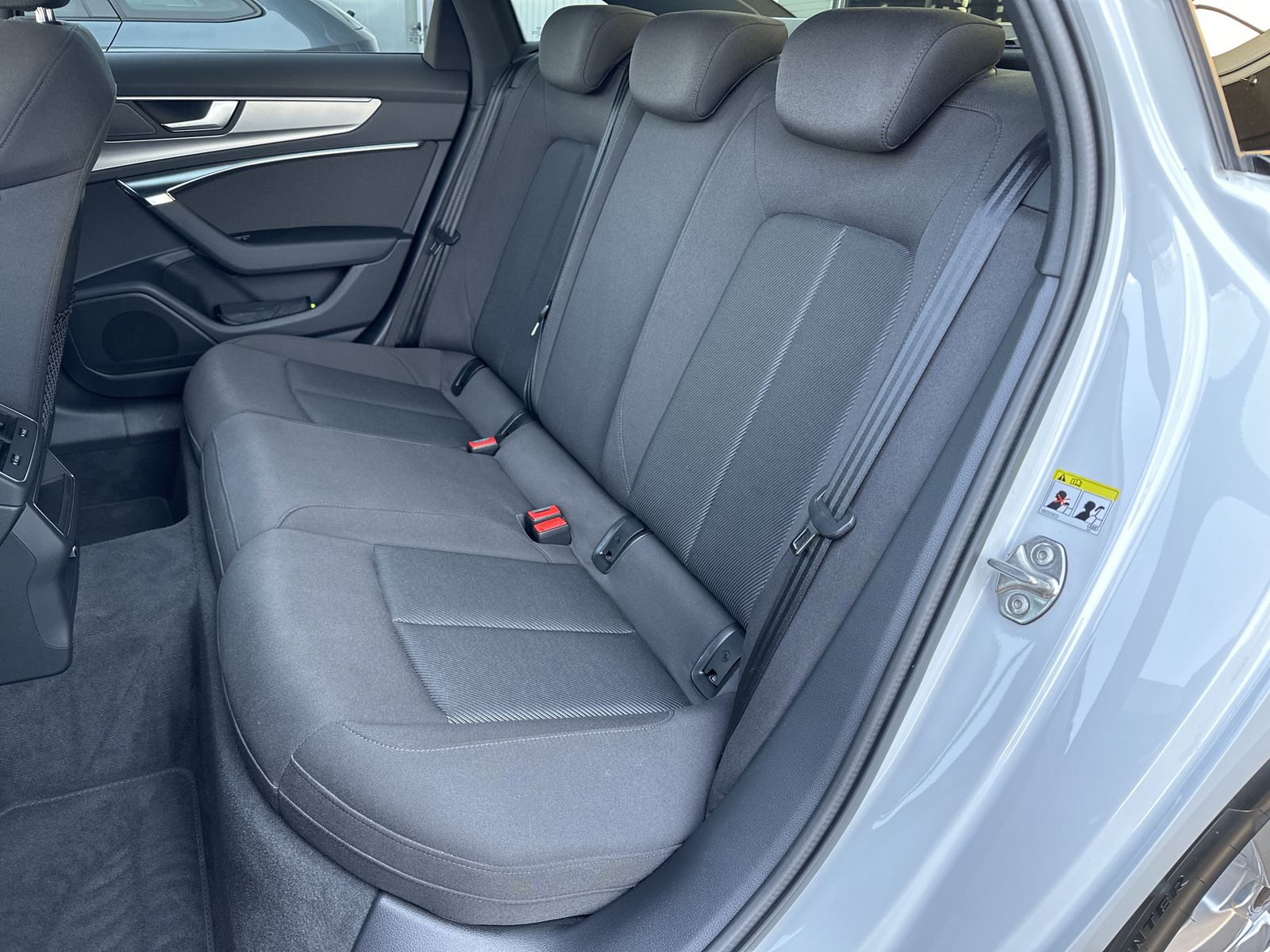 Fahrzeugabbildung Audi A6 40 TDI Sport NAV+MATRIX+SHZ+CARPLAY+1HD+18ZO