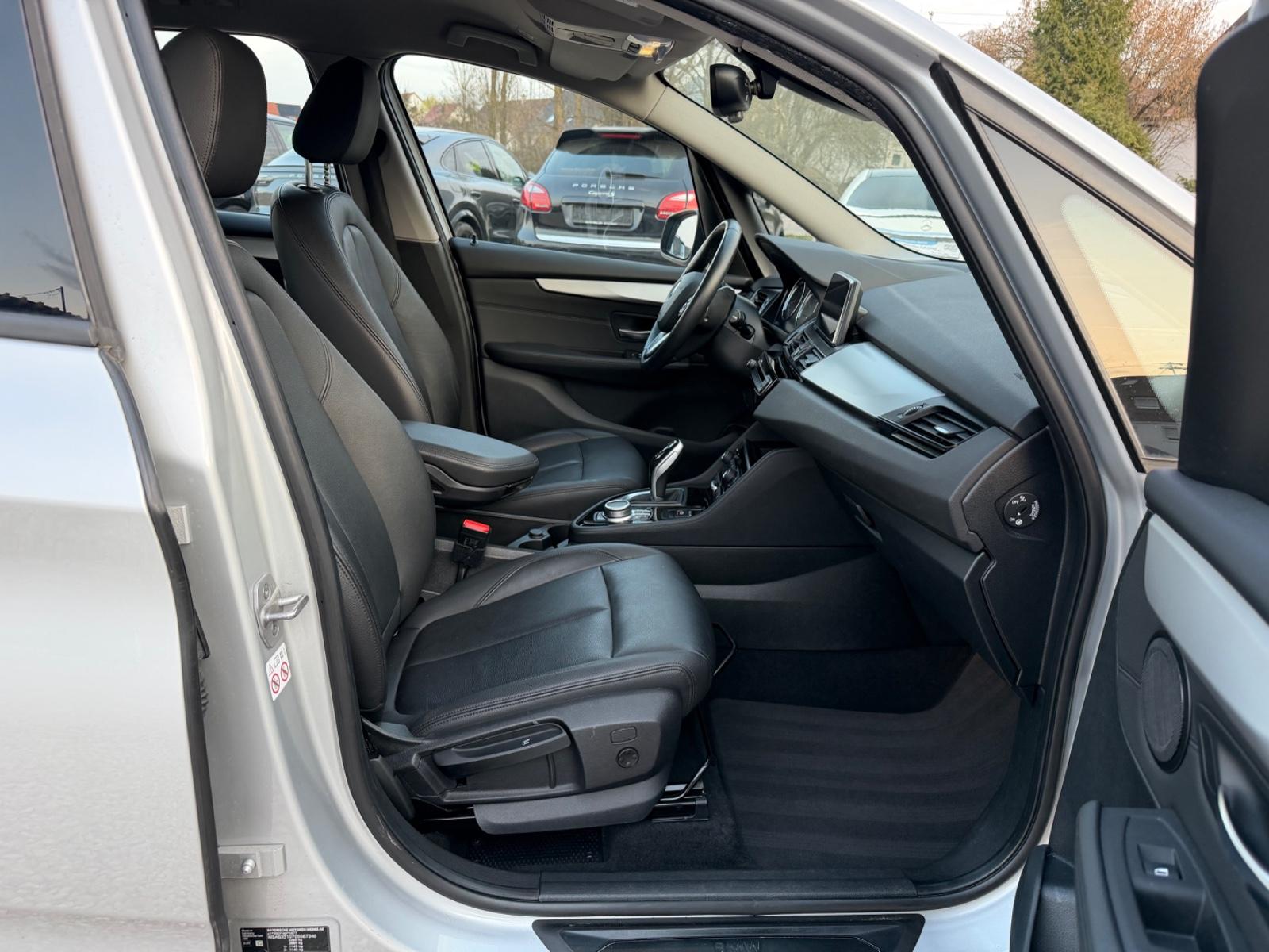 BMW 220 Gran Tourer 220d Gran Tourer xDrive LED PDC NAVI TEMP KEYL., миниатюра 9