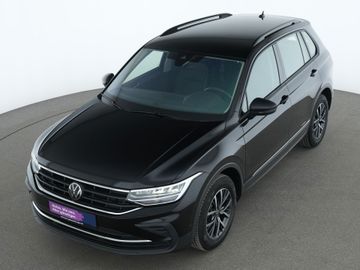 Volkswagen Tiguan - 10