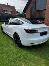 Tesla Model 3 Standard-Reichweite Plus - Hinterrad... - Tesla Model 3 in Hannover