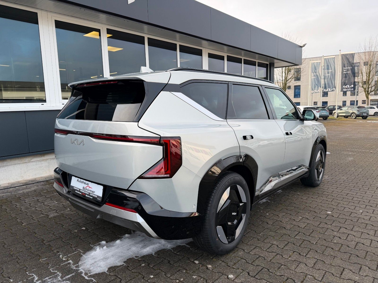 Fahrzeugabbildung Kia EV5 Earth DRIVE SOUND LED