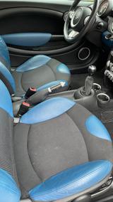 MINI COOPER D COOPER - blaue MINI Cooper D