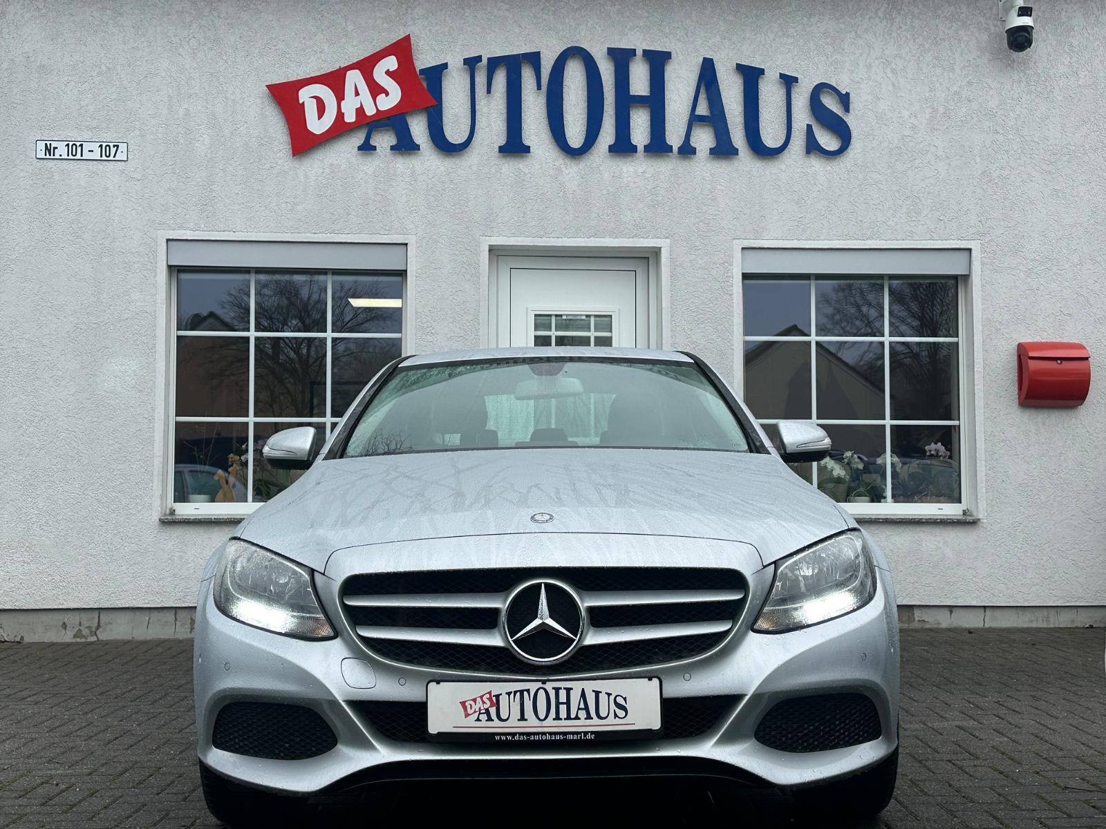 Mercedes-Benz C 180 CGI  130000 KM W205 NEUES MODELL