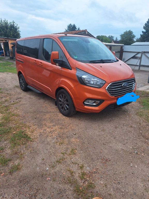 Image of Ford Tourneo Custom