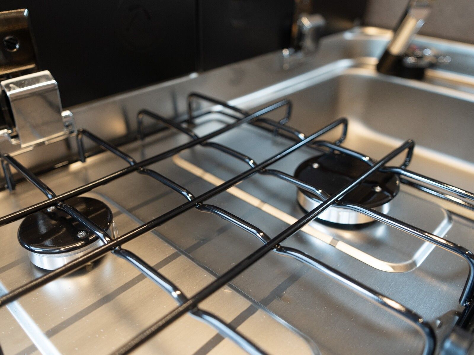 Fahrzeugabbildung Dethleffs Globetrail Active 600 DS Fiat Expedition Grau