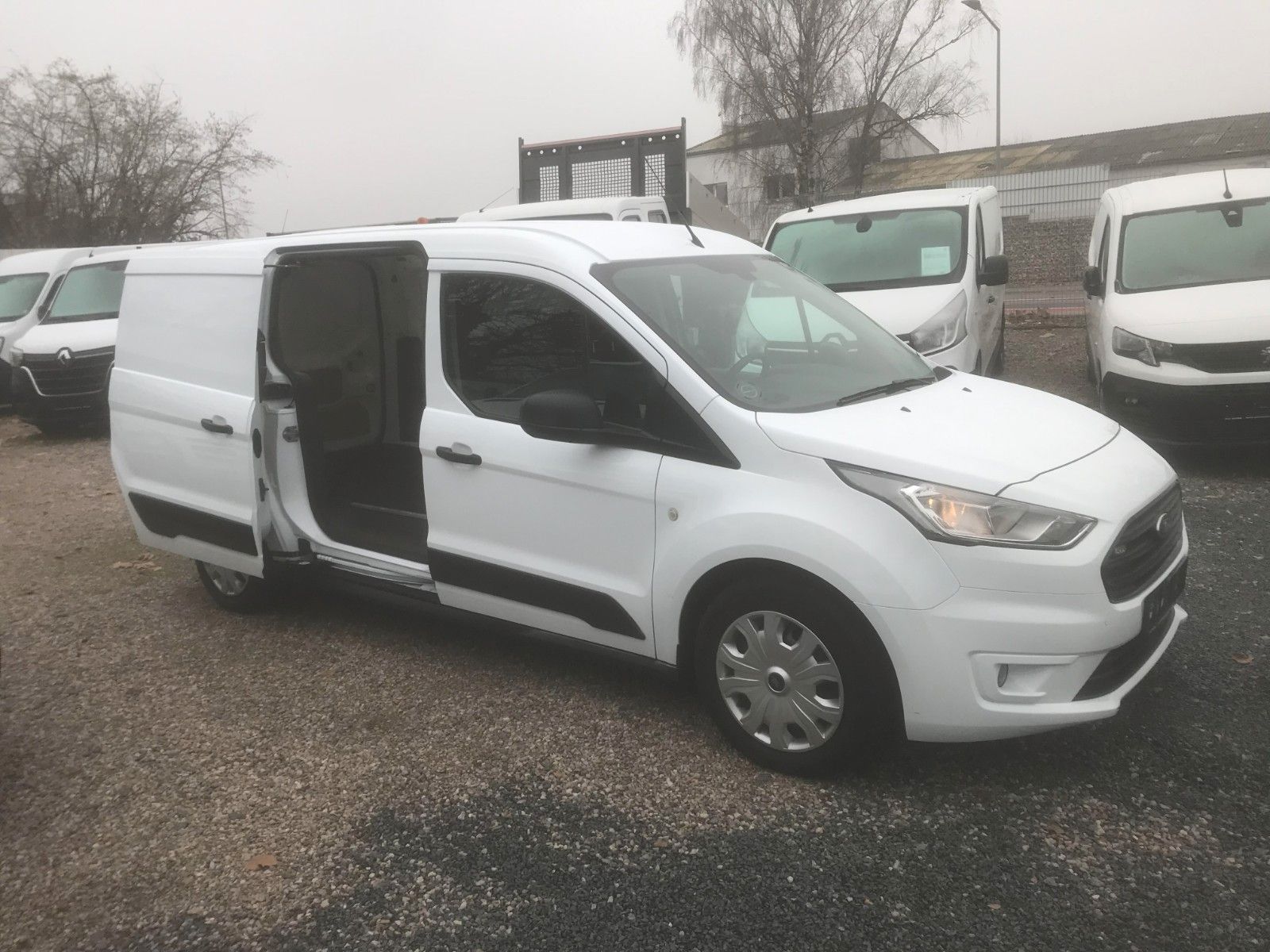 Fahrzeugabbildung Ford Transit Connect Kastenlang Trend,AHK,1J,GARANTIE