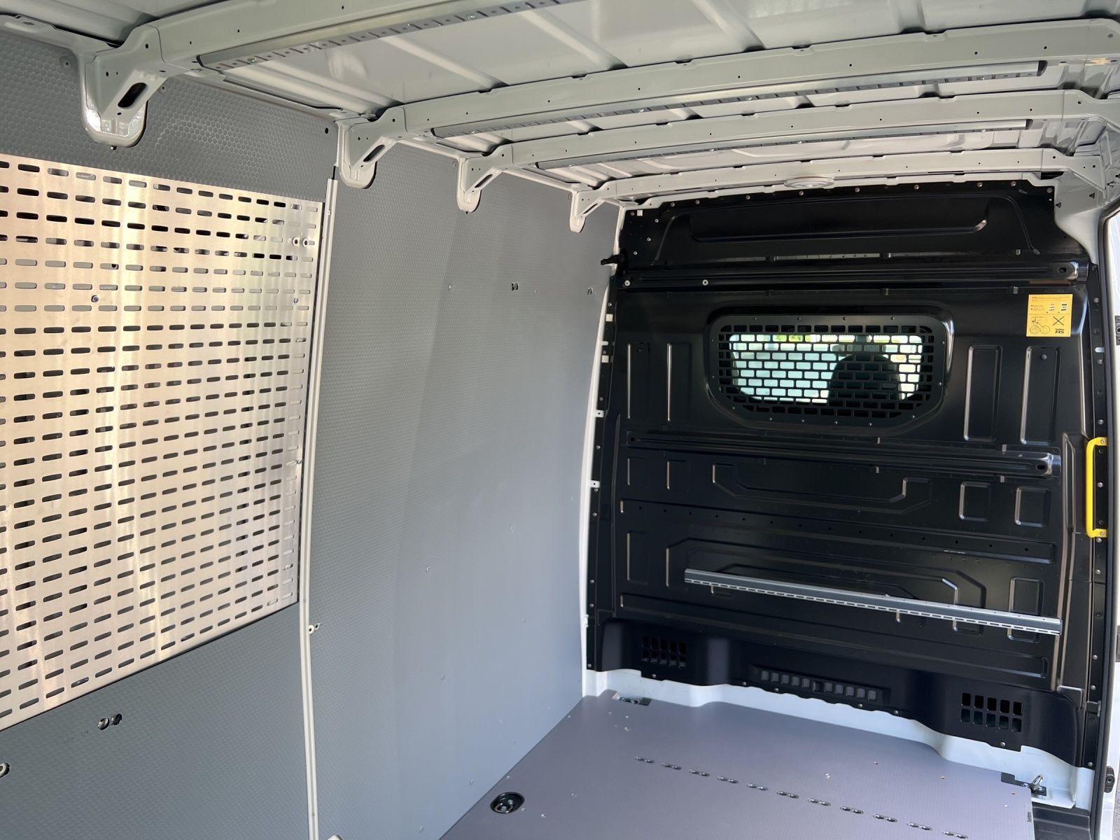 Crafter 35 Kasten "EcoProfi" 2,0 l 103 kW Fronta