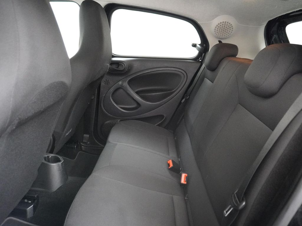 Smart Forfour 1.0 Business Solution automatik 1e besit