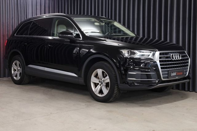 AUDI Q7 3.0 TDI quattro *TEMPOMAT*NAVI*AHK*
