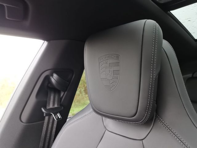 Fahrzeugabbildung Porsche Macan 4 |ACC|22"|Pano|3.Disp|SportChro|PASM|360°