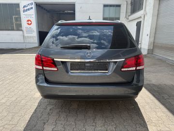 Mercedes E 300 - 6
