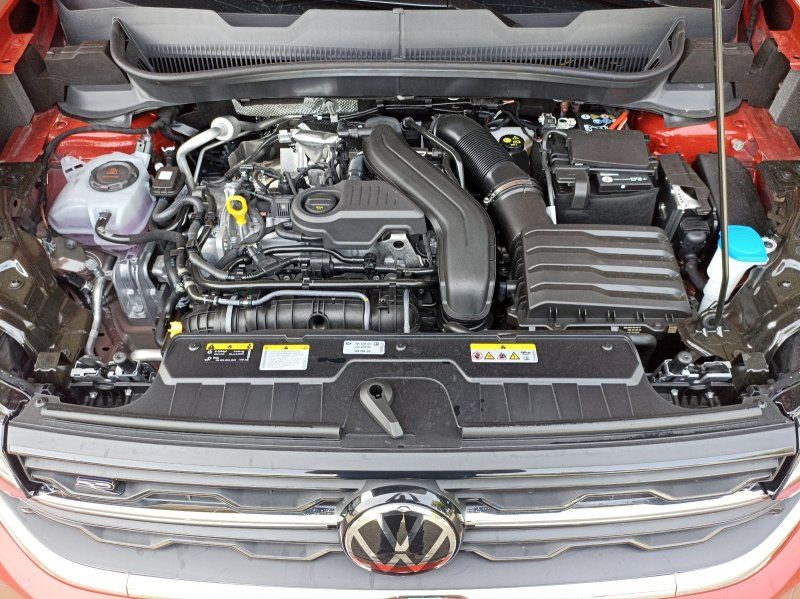 Fahrzeugabbildung Volkswagen T-Cross 1.5 TSI DSG R-Line