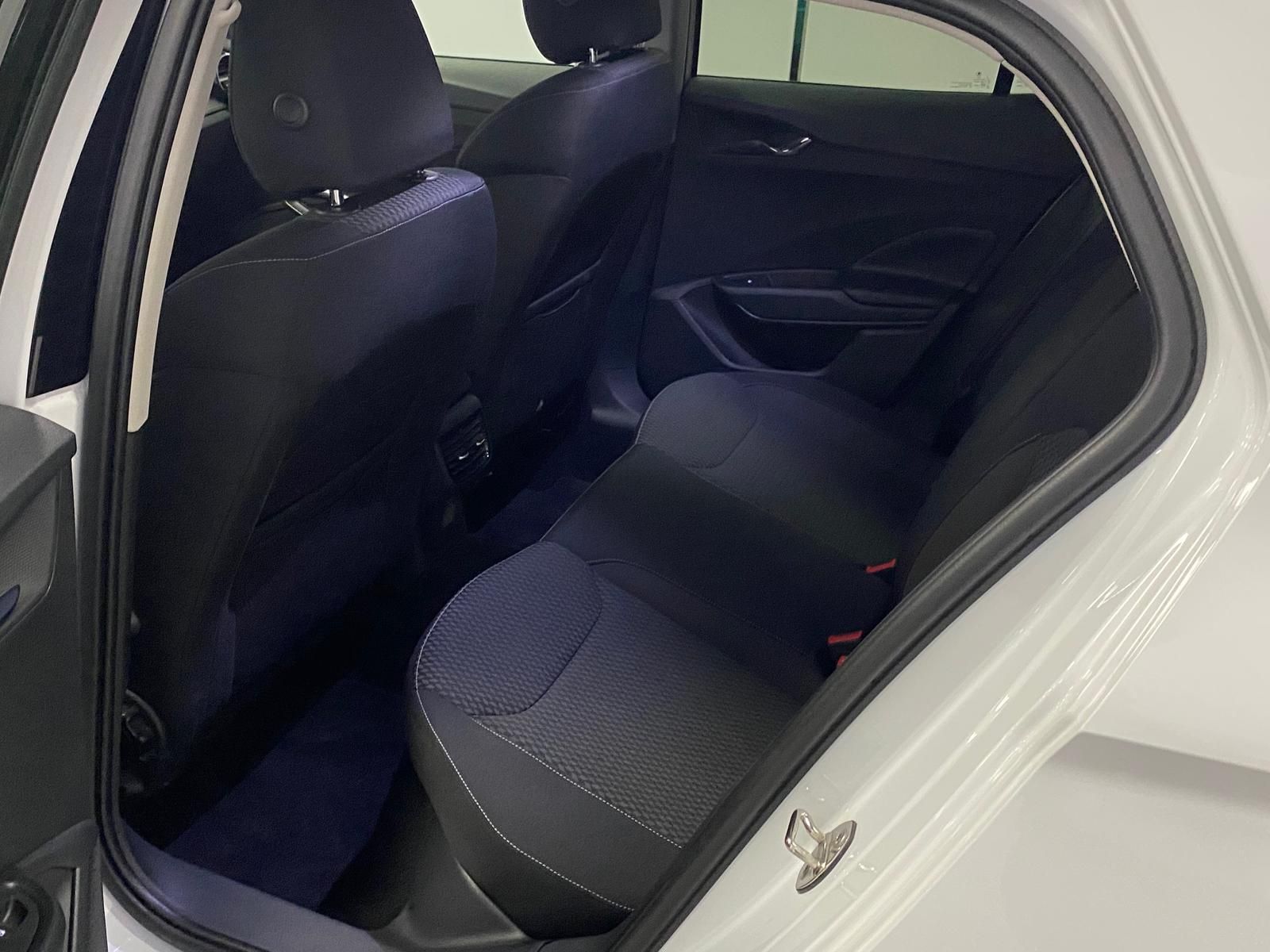 Fahrzeugabbildung SKODA Fabia 1.0 TSI Style APP+KLIMA+RFK+PDC+SITZHEIZ+A