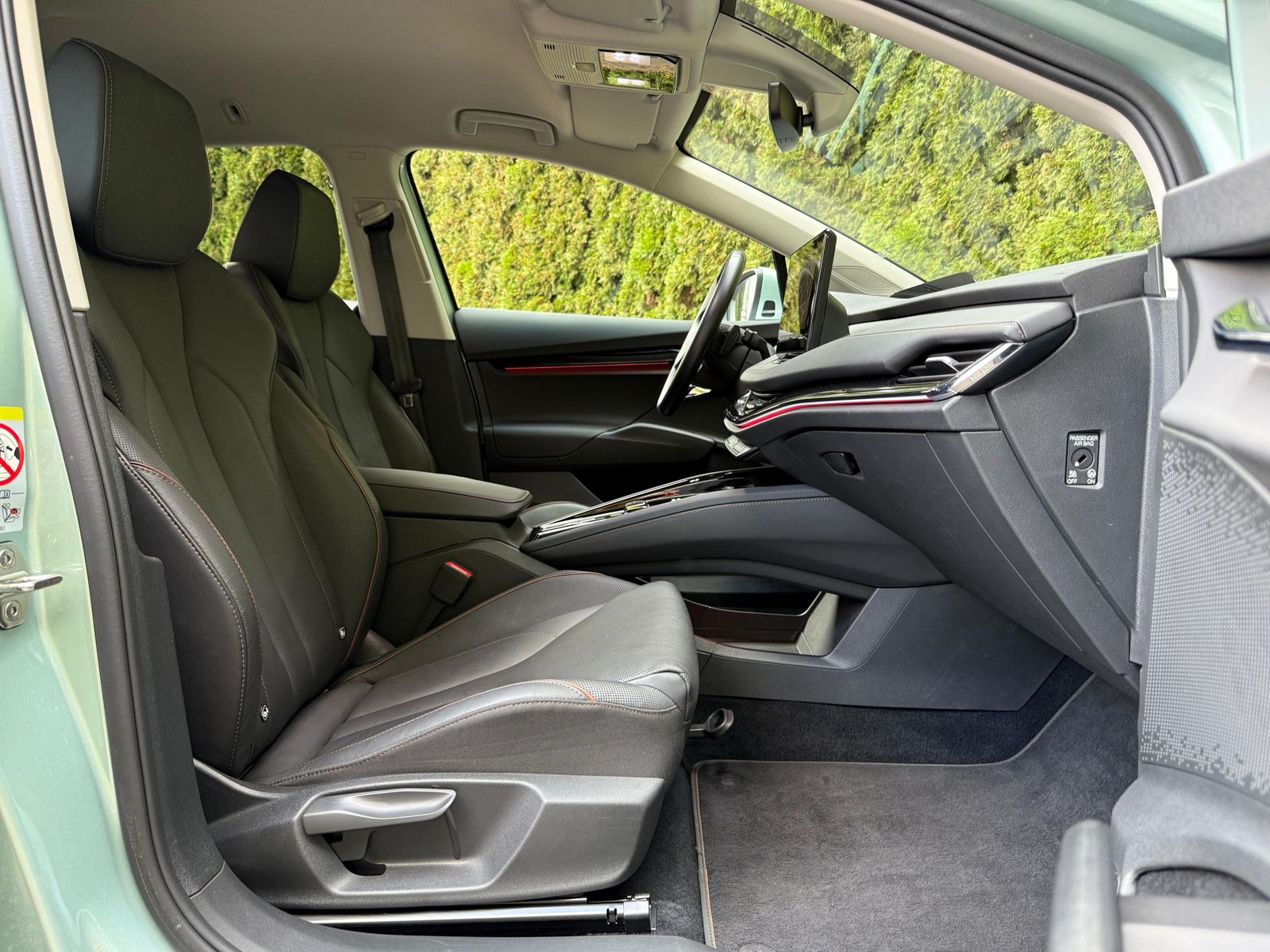 Fahrzeugabbildung SKODA Enyaq 80 x Suite CCS+MATRIX+KAM+AHK+LEDER+SPORT