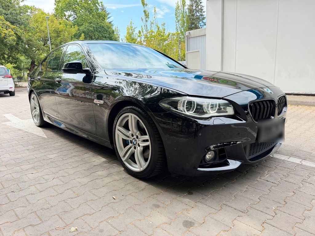 Image of BMW 530