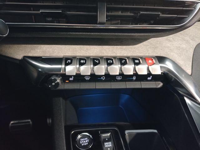 Peugeot 3008 PureTech 130 EAT8 GT *Schiebedach*el. Heckk