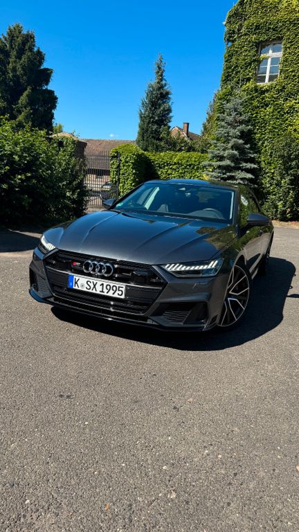 Image of Audi S7
