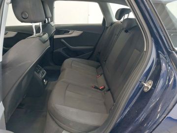 Audi A4 - 12
