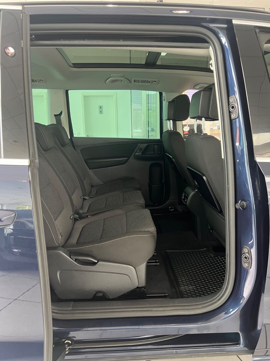 Fahrzeugabbildung Volkswagen Sharan 2.0 TDI Comfortline * PANO* R.KAMERA *AHK