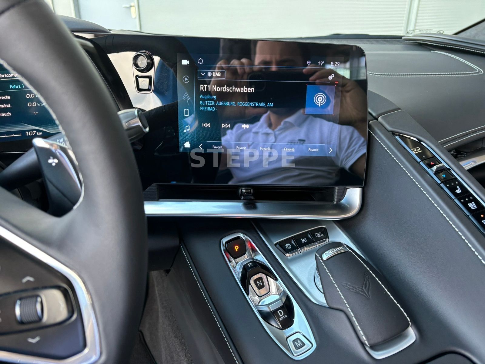 Corvette C8 Stingray Convertible 3LT Europamodell STEPPE