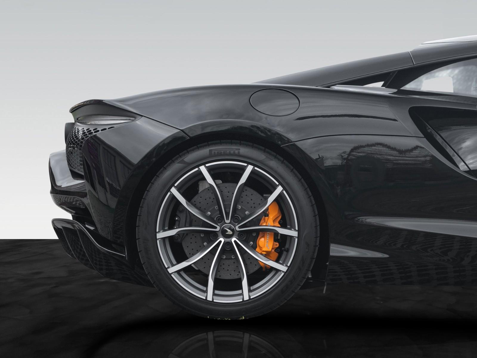 McLaren Artura | 3 Jahre Garantie & 2 Jahre Service inkl