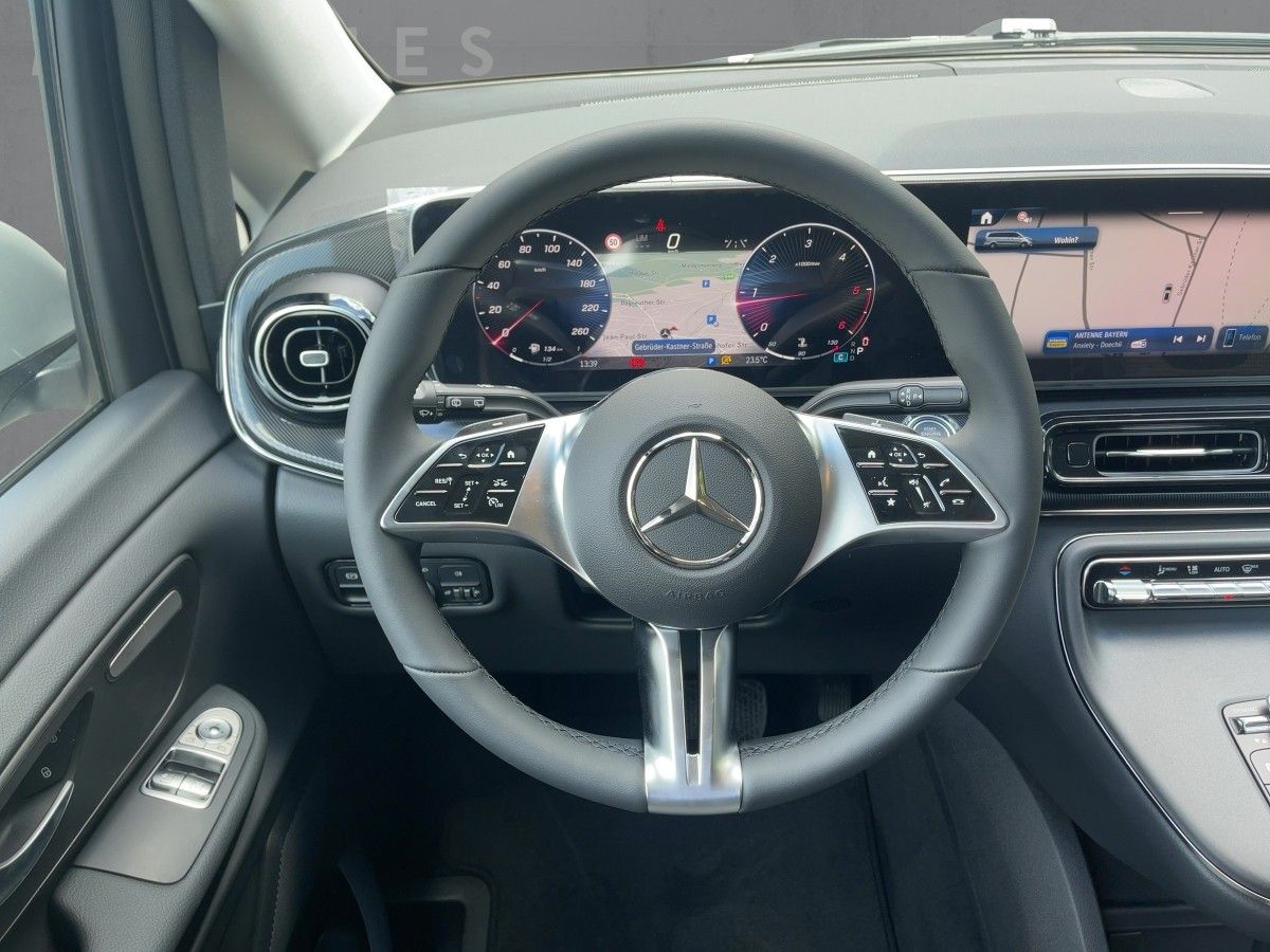 Fahrzeugabbildung Mercedes-Benz V 250 d lang Navi/Kamera/Distronic/AHK/17''