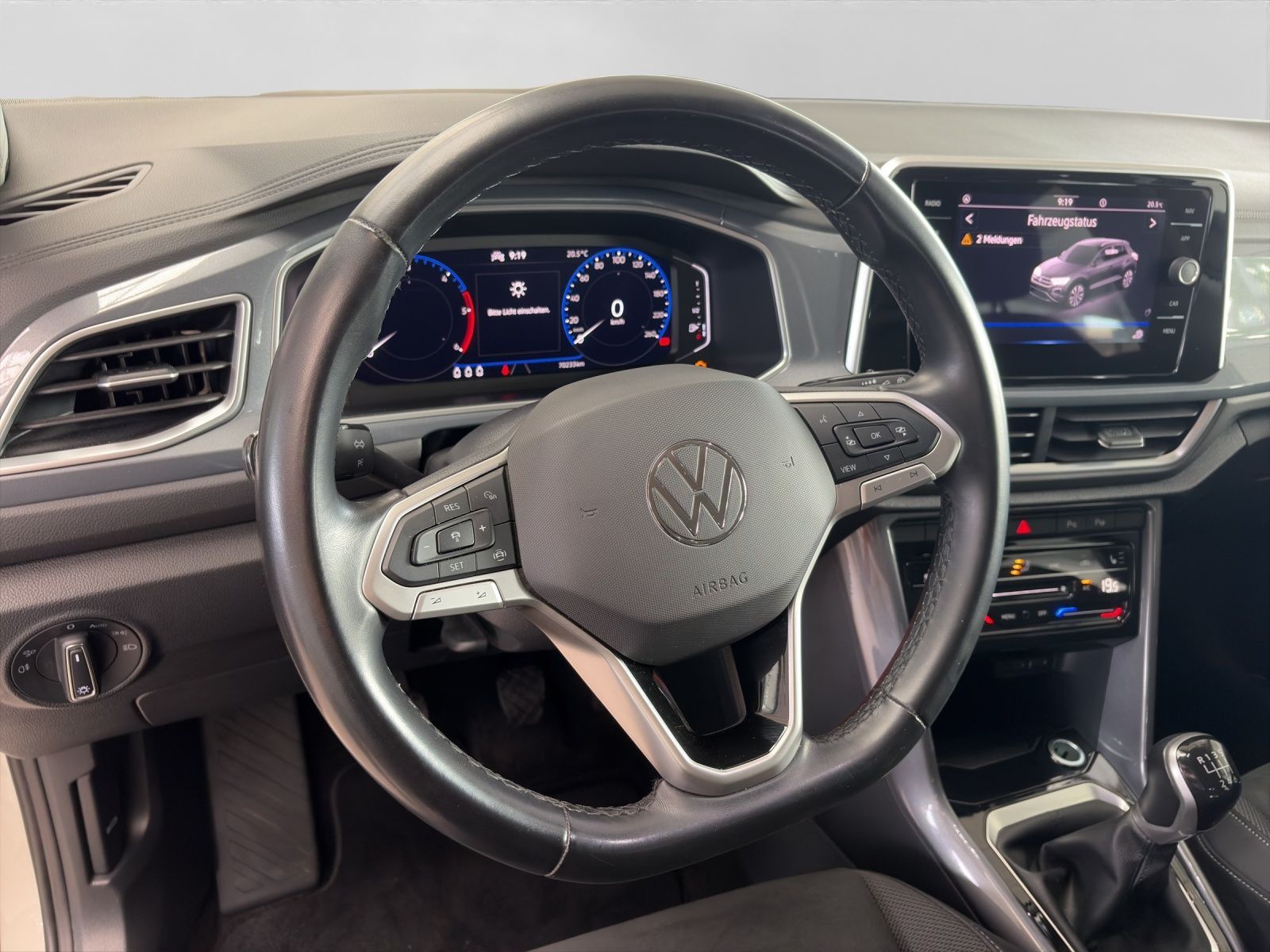 Volkswagen T-Roc - Bild 9