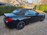 BMW M235i Steptronic Cabrio  - BMW M235 aus 2015