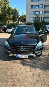 Mercedes-Benz Mercedes ML 350  4 Matic - Mercedes-Benz ML 350 in Dortmund