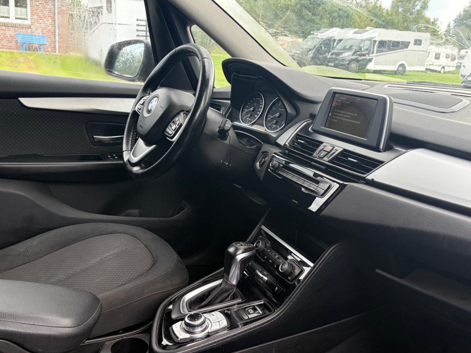 BMW 220 2015 — photo 12