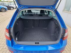 Fahrzeugabbildung Skoda Octavia Combi 1.5 TSI DSG Virtual-Cockpit LED