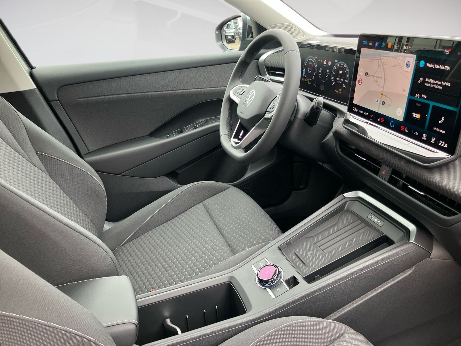Volkswagen T-Roc - Bild 9