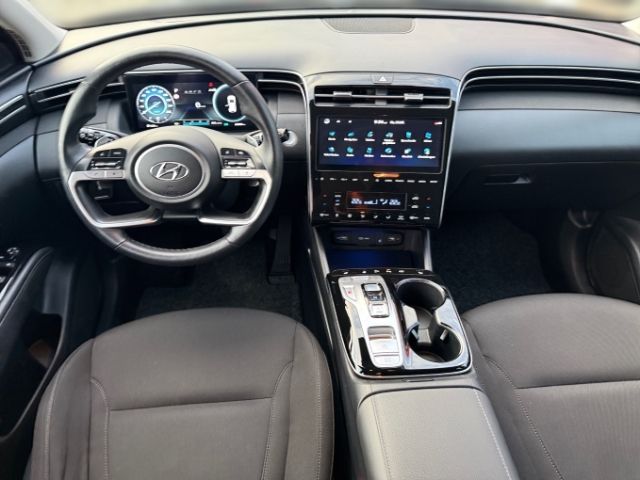 Fahrzeugabbildung Hyundai Tucson Trend Mild-Hybrid 4WD 1.6 +NAVI+KLIMA+RFK