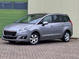 Peugeot 5008 Style 1.6 HDI Blue/Navi/Panorama/Kamera - Peugeot 5008 mit Diesel-Antrieb: Kleinbus, 1.6