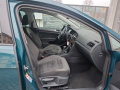 Fahrzeugabbildung Volkswagen Golf VII 1.0 TSI DSG APP NAVI ACC