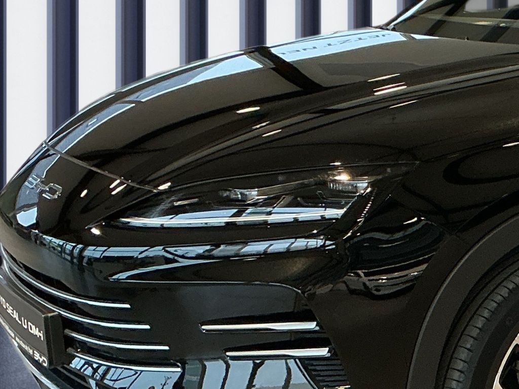 BYD SEAL U