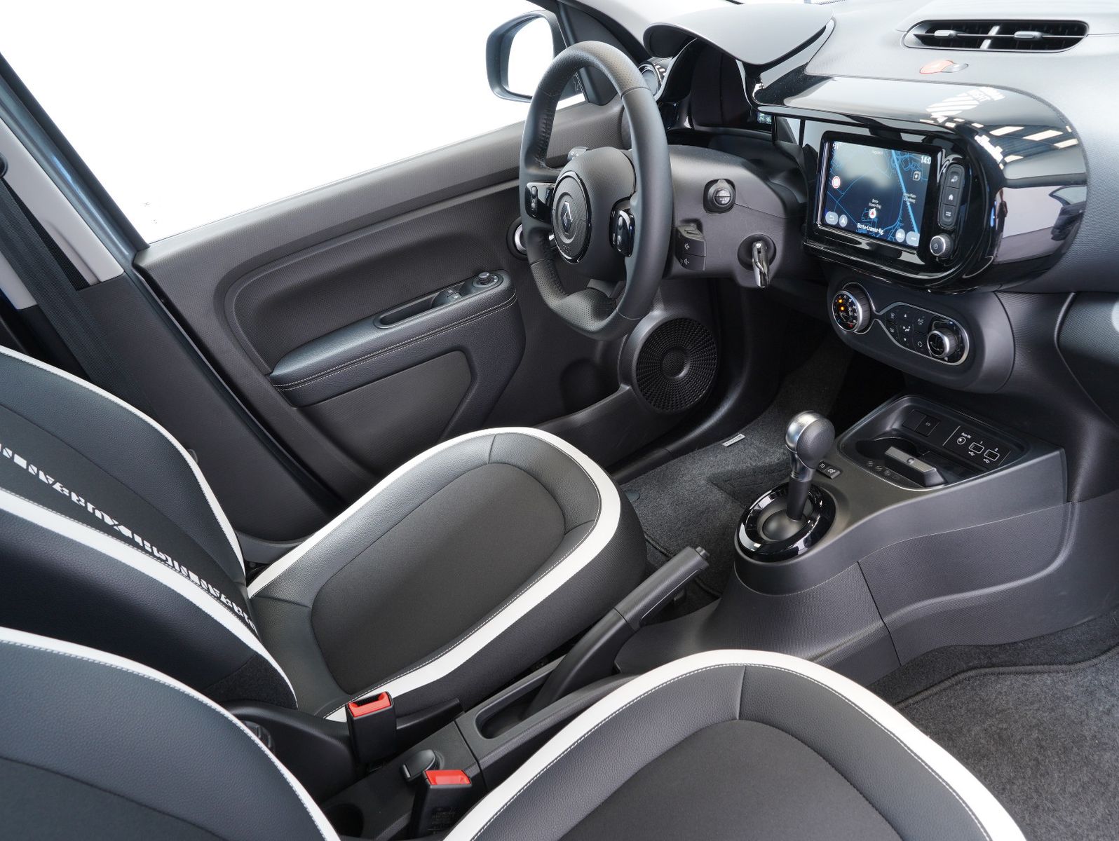 Fahrzeugabbildung Renault Twingo Urban Night Electric