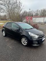 Kia Rio 1.4 UEFA EURO 2016 UEFA EURO 2016 - Kia Rio von privat