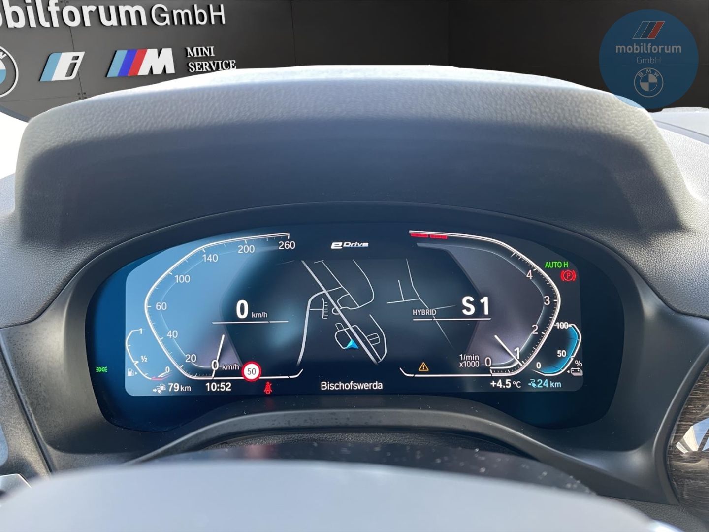 BMW X3 xDrive30e AHK HUD 360Kamera 19 Zoll LenkradHZ foto 7