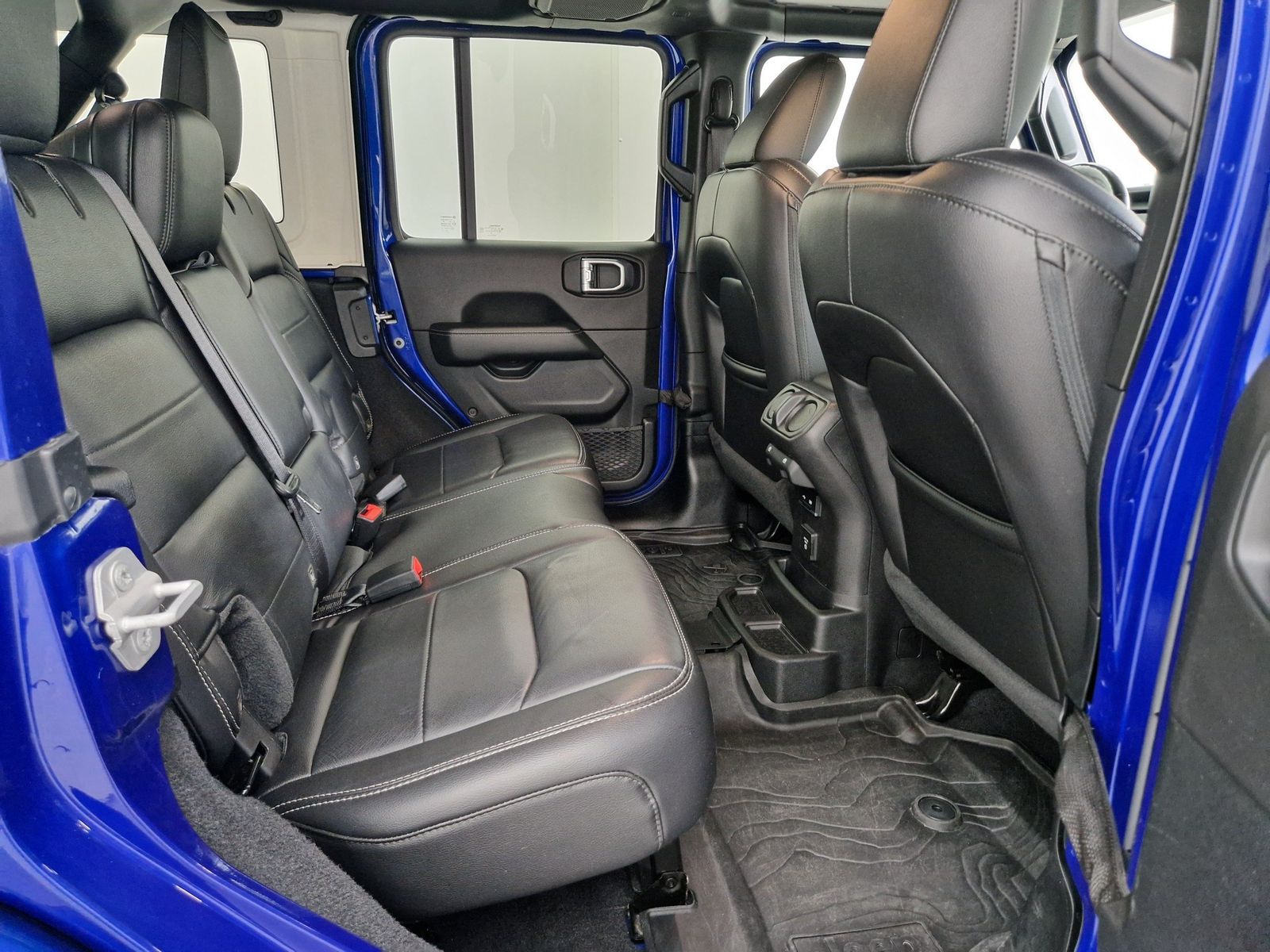 JEEP Wrangler Unlimited Sahara 2.2 CRDi – Bild 13