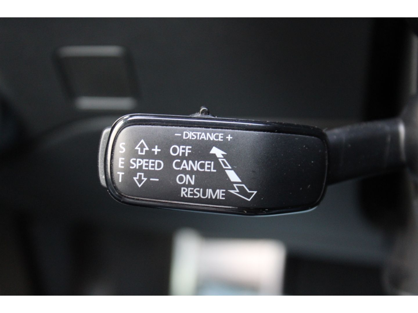 SEAT Leon Cupra 300 4Drive 2.0 TSI ST DSG ACC Navi RF - Image 17