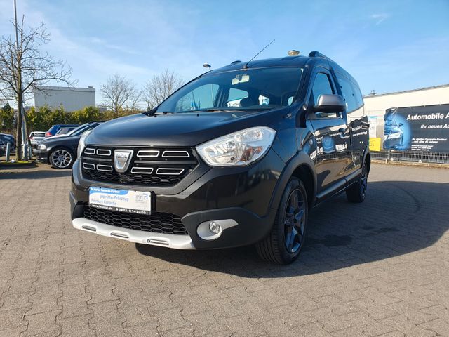 Dacia Dokker 115 Stepway Celebration GARANTIE NAVI PDC