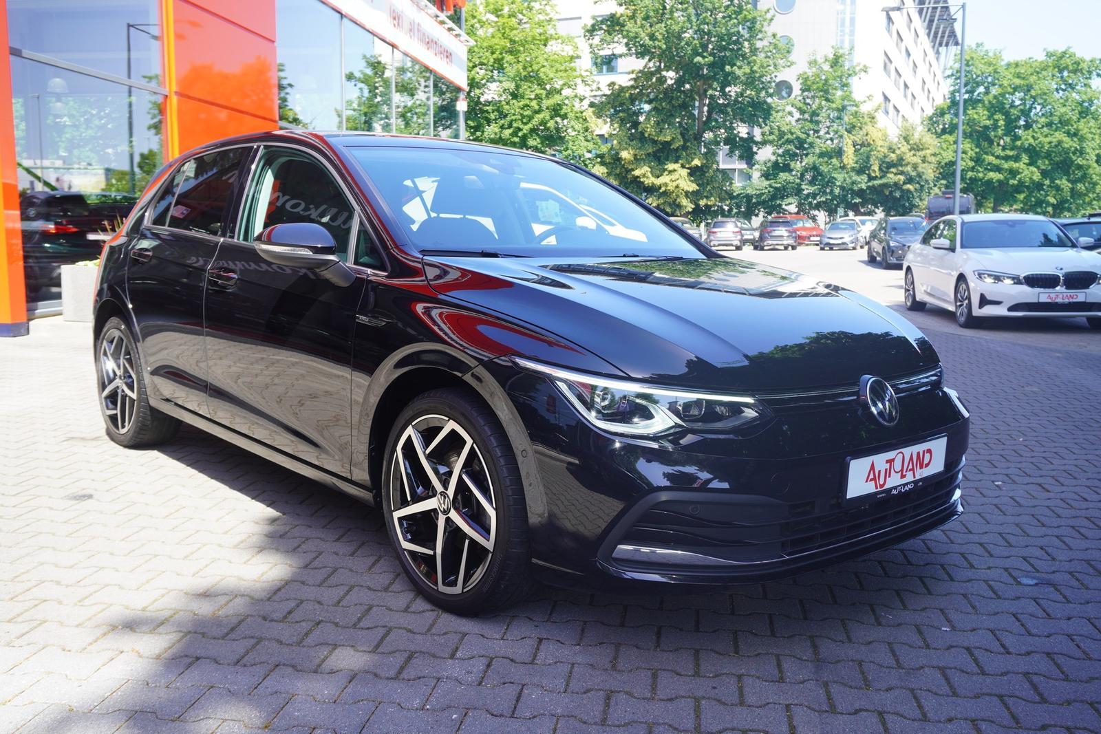 Volkswagen Golf VIII 1.5 TSI LED Navi Kamera Standheizung, миниатюра 4