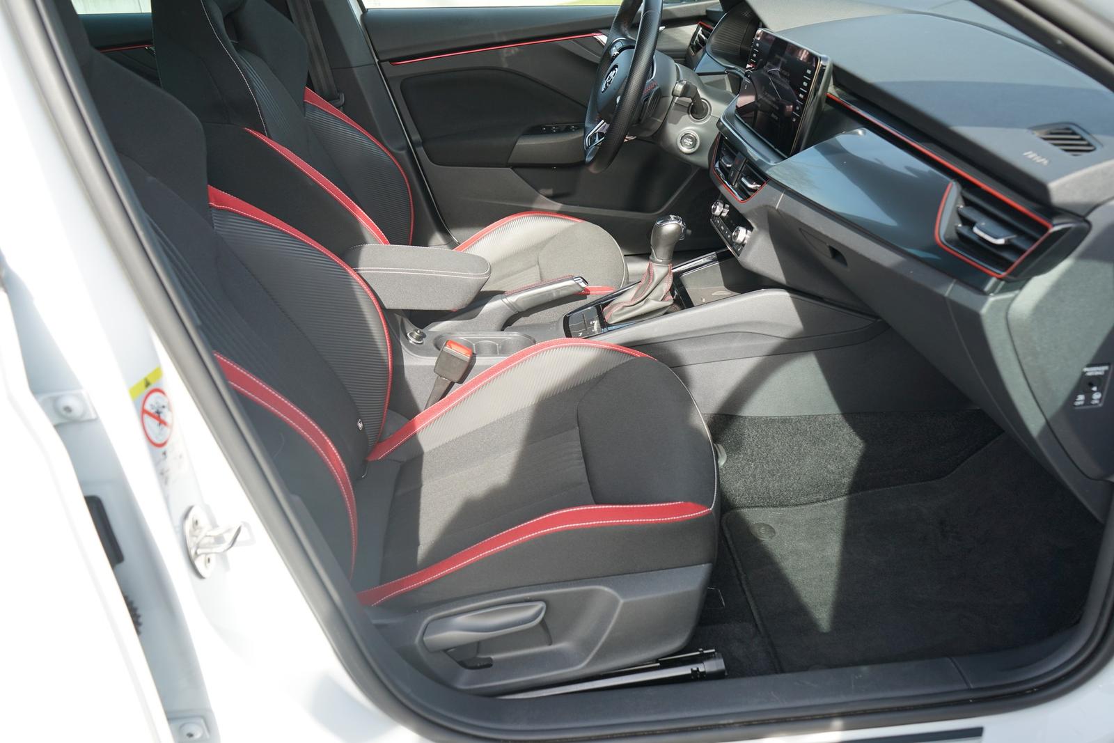 Skoda Scala 1.0 TSI DSG Monte Carlo LED Navi Panorama