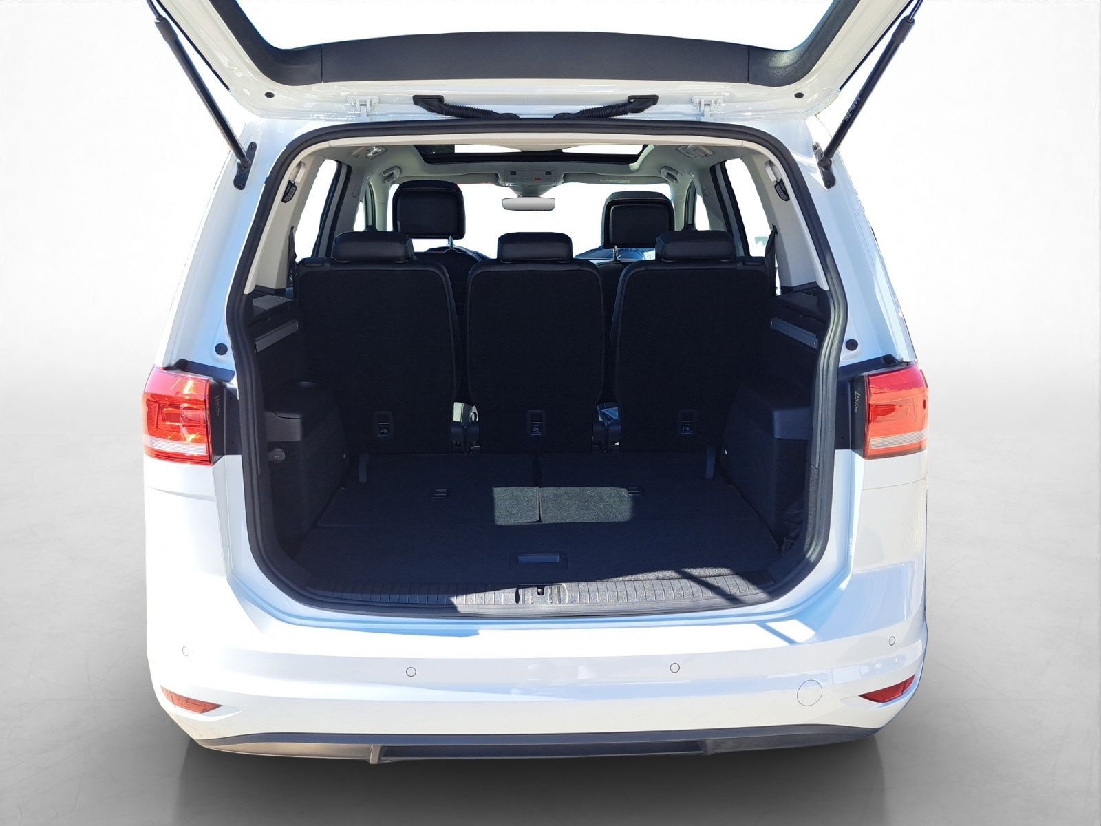 Volkswagen Touran - Bild 11