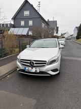 Mercedes-Benz A200 - silberne Mercedes-Benz 200