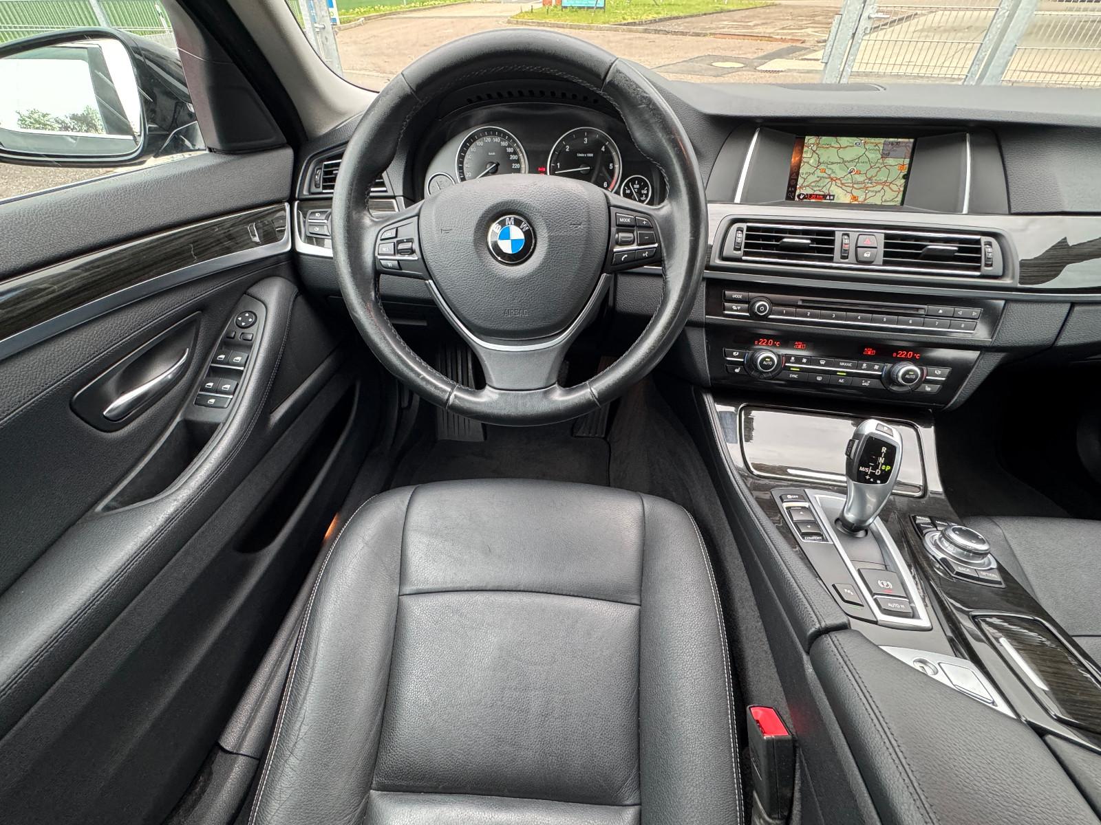 BMW 535D TOURING 3.0 313ch - BVA - CUIR - ATTELAGE - PLEINS PHARES XÉNON - SIÈGES CHAUFFANTS