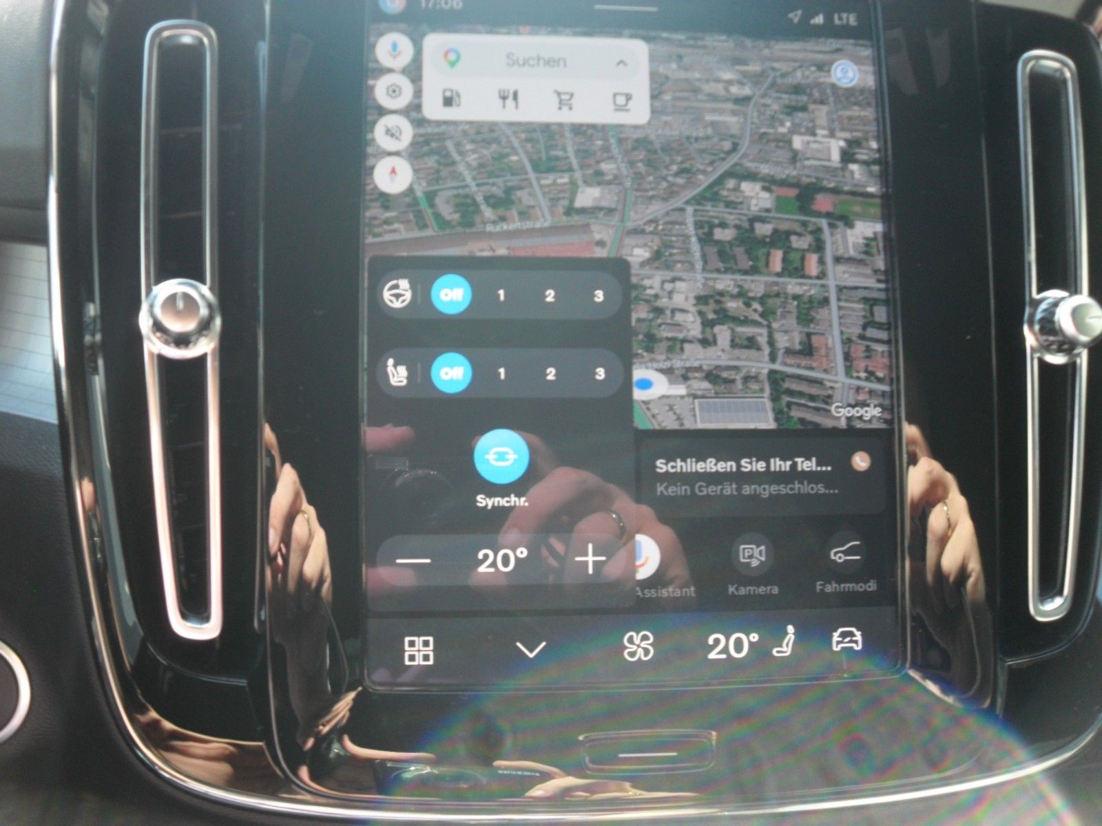 Fahrzeugabbildung Volvo XC 40 B4 Core