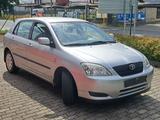 Toyota Corolla 1.4 VVT-i - Toyota Corolla mit Benzin-Antrieb: Limousine, 1.4